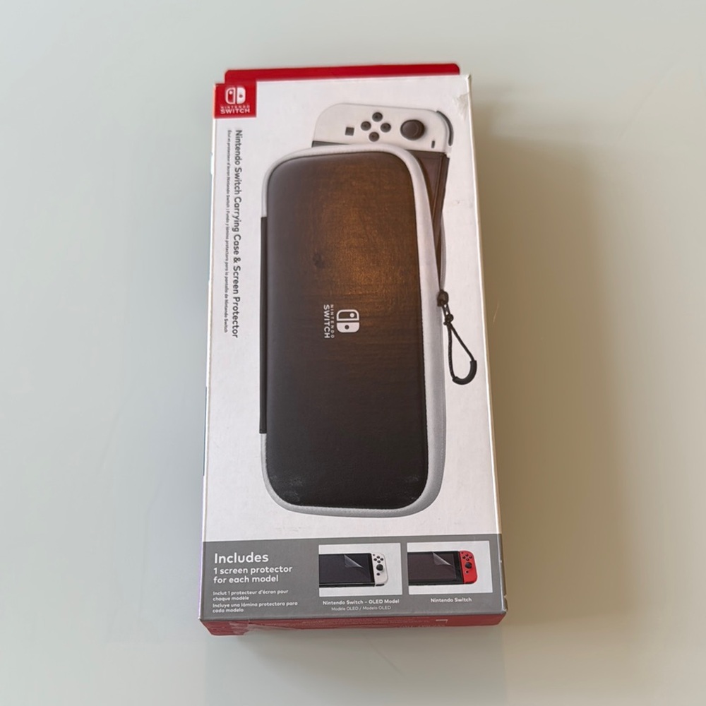 Nintendo Switch Carrying Case with Screen Protector
